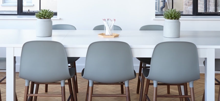 Want Fewer Interruptions at Work? Use Internal Office Hours to Cut Back!