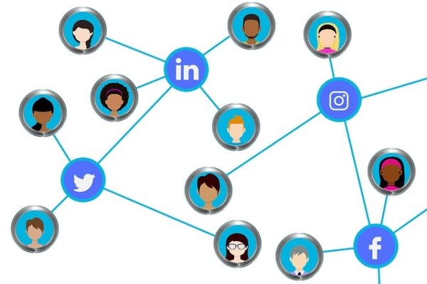 7 Steps to Engage Your Company’s Audience On Social Media