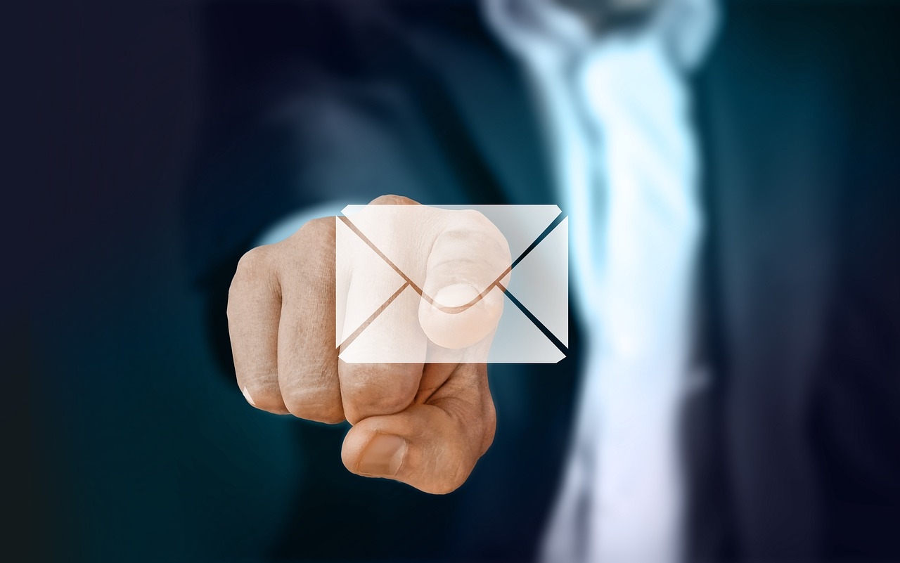 4 Types of Emails to Send Your List