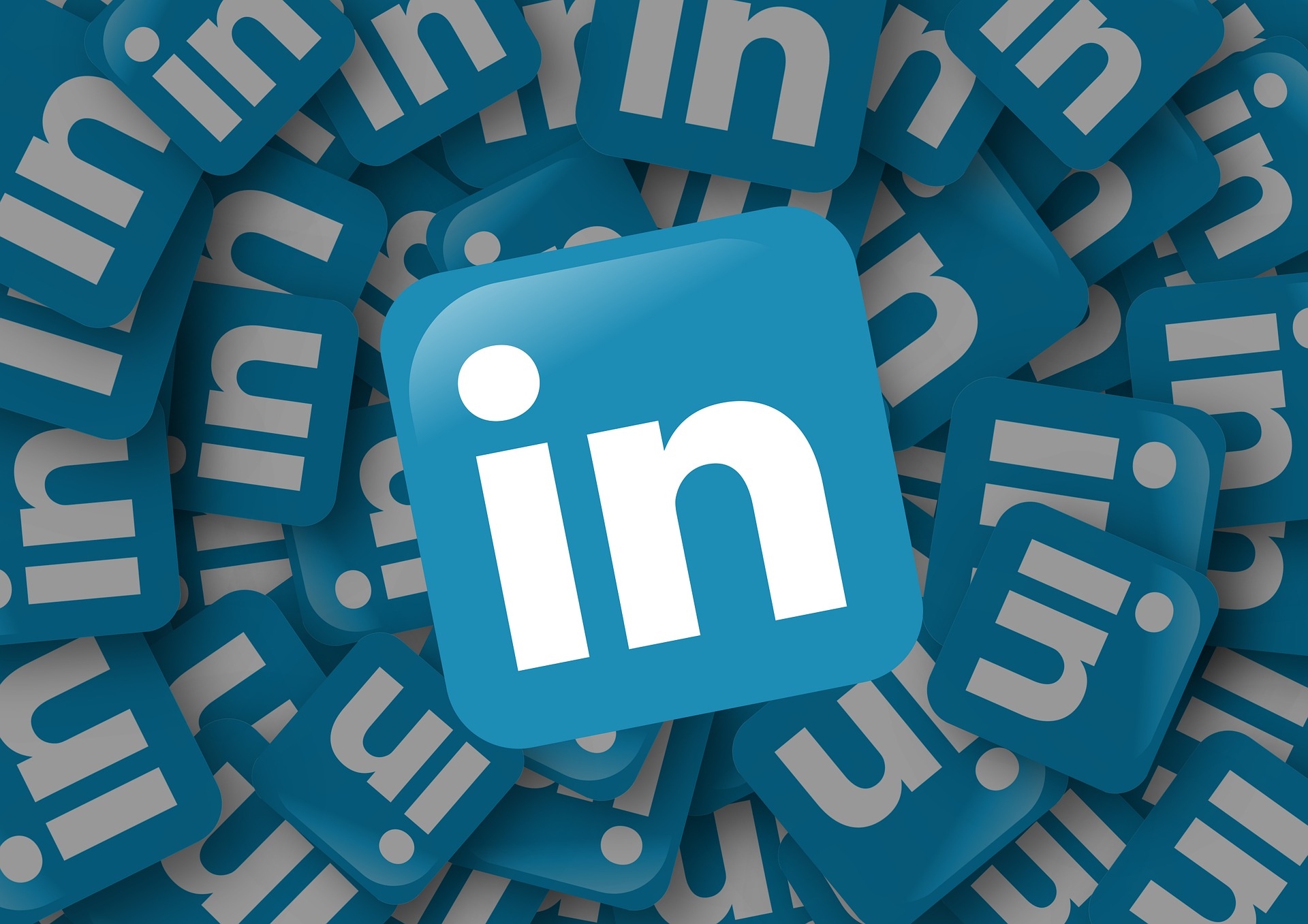 6 Ways You Need To Perfect Your LinkedIn Profile