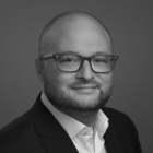 10 Effective Ways to Make Your Sponsored Posts Stand Out on Social Media 