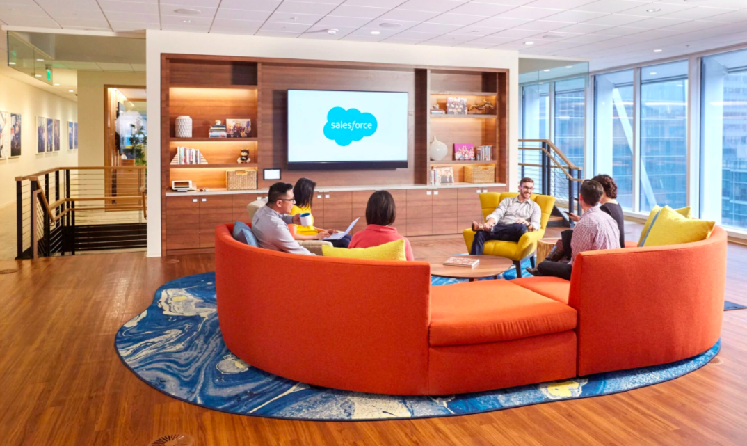 10 Ways to Tell Your Employer Brand Story (With Awesome Examples)