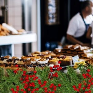 How to Decorate Your Social Media for the Holidays How to Decorate Your Social Media for the Holidays