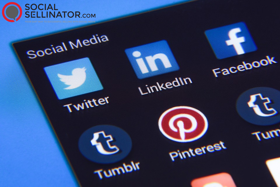 Social Selling on LinkedIn: 12 Tips for Building an Effective Profile Social Selling on LinkedIn: 12 Tips for Building an Effective Profile