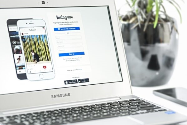 3 Ways You Can Use Instagram to Promote Your Small Business Startup