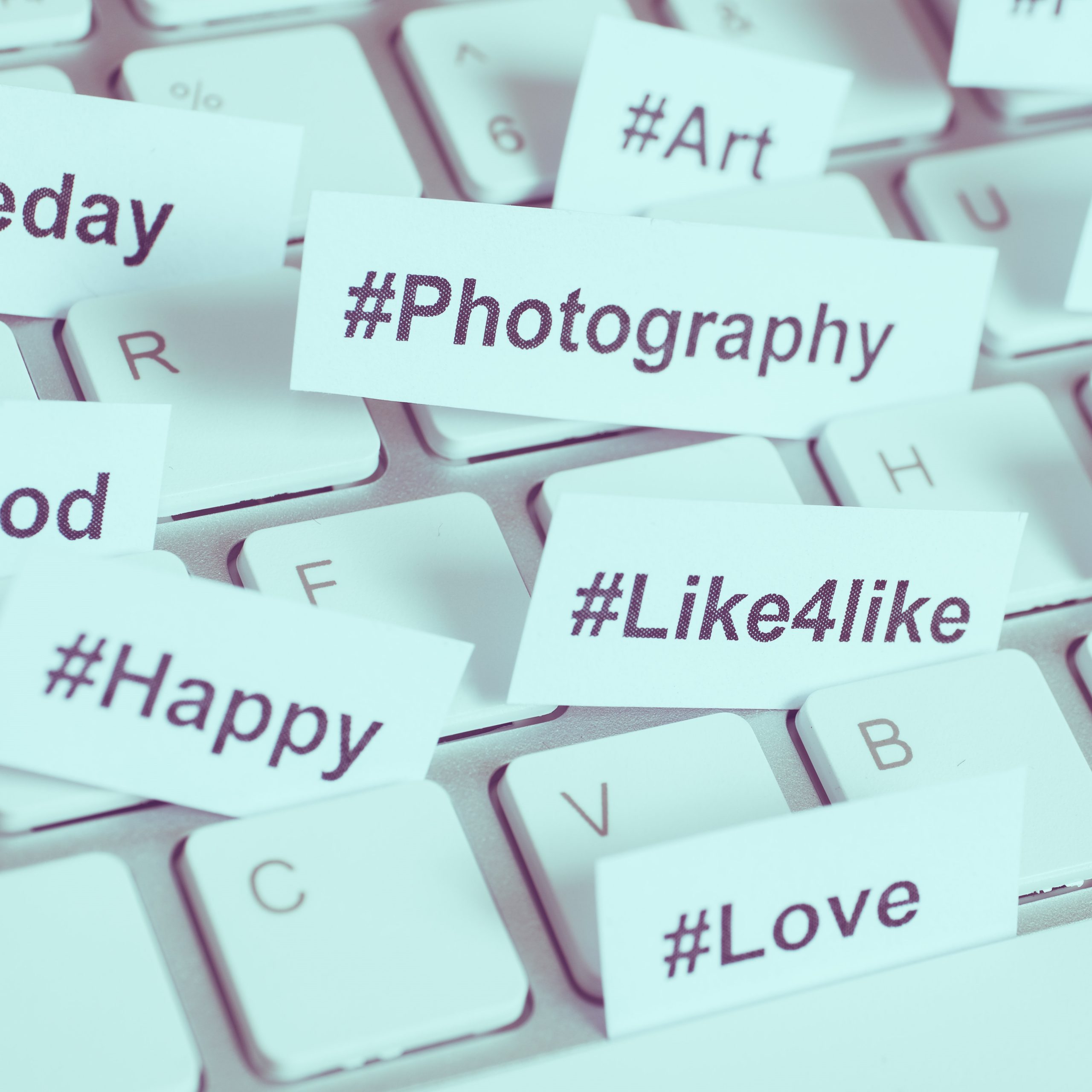 10 Mistakes to Avoid On Your Professional Social Media
