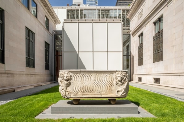 A monument to the ultra-rich gets an accessible makeover