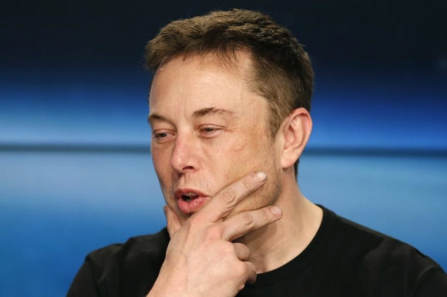 Elon Musk defends 'funding secured' tweets in Tesla shareholder trial