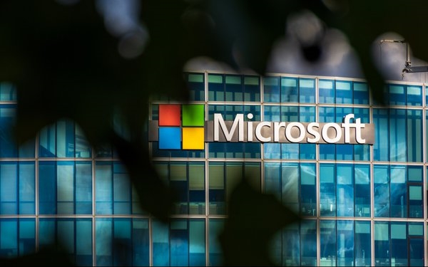 Microsoft Cloud Fuels Earnings And Future In AI, But Computer Services Decline