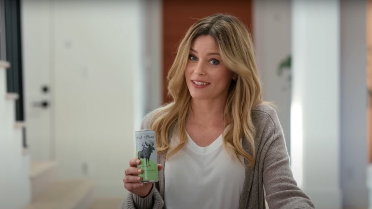 Why this canned-wine company tapped Elizabeth Banks to lead its marketing