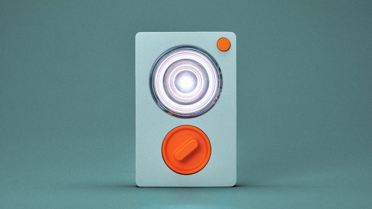 This brilliant DIY flashlight gives displaced children a gleam of hope