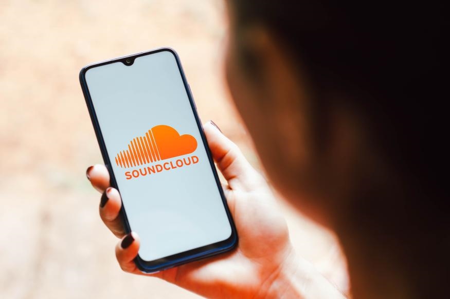 Soundcloud will lay off eight percent of its staff in hopes of becoming profitable