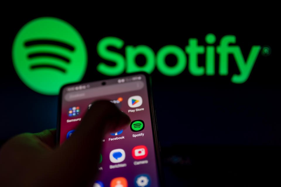 Spotify looks set to overhaul its royalty model next year