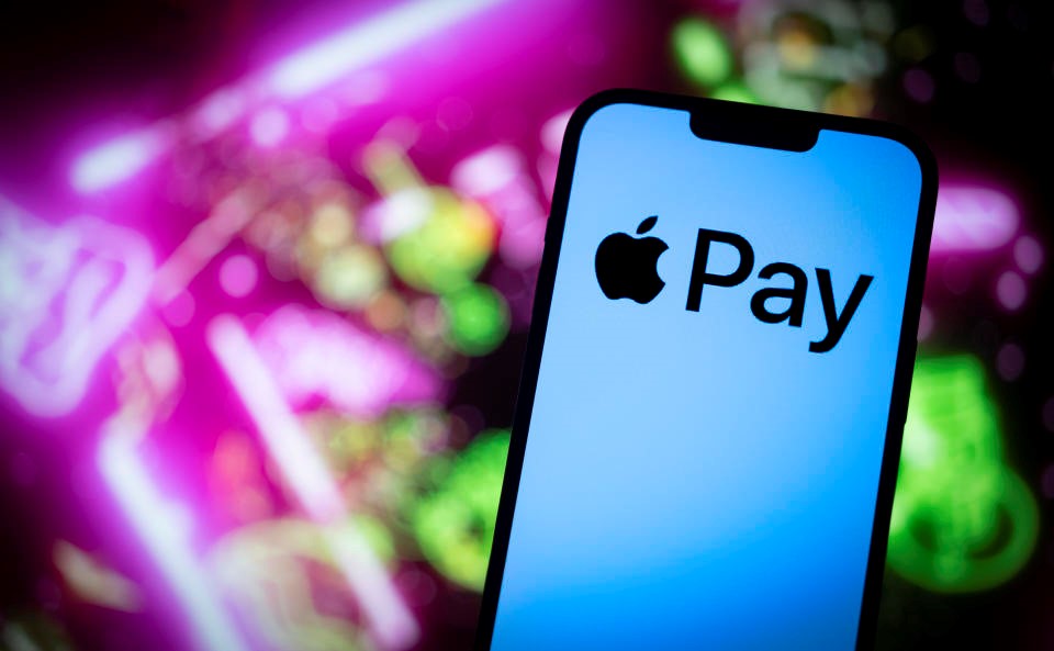 Apple Pay, Apple Card and Wallet are facing outages