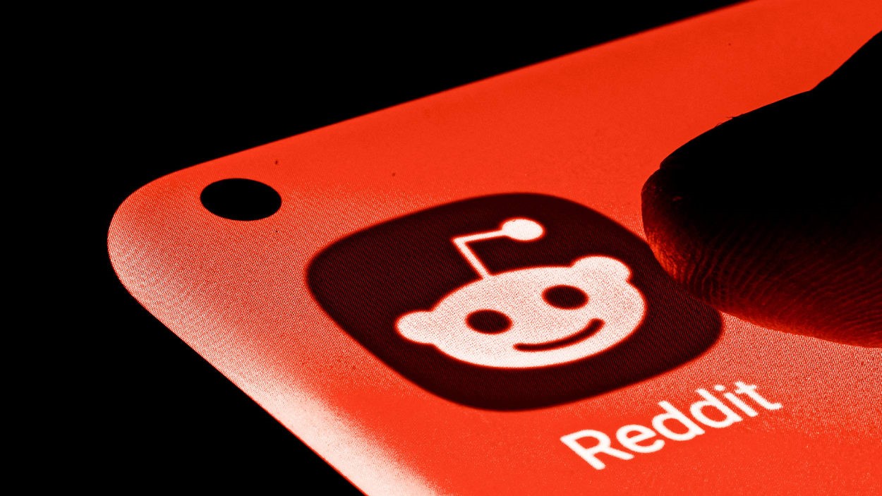 Reddit plans for IPO in March