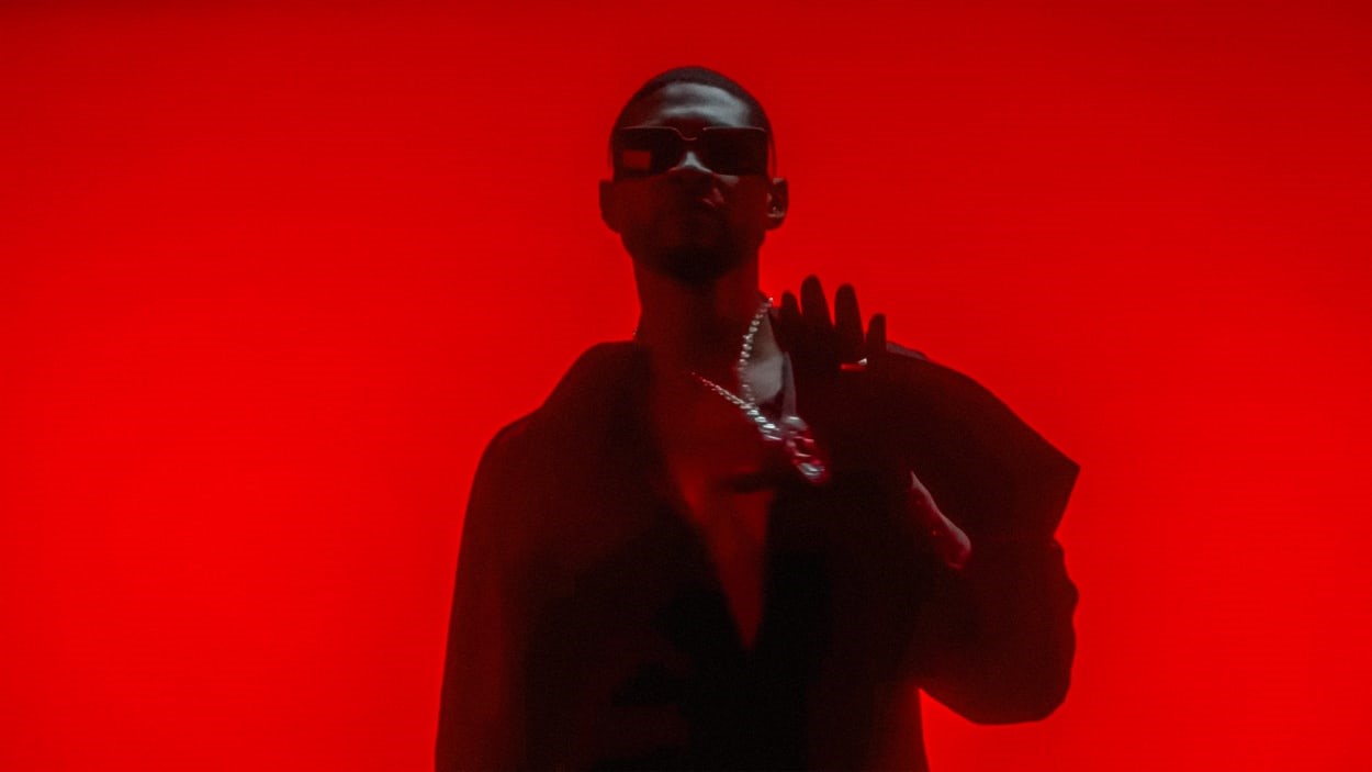 Inside Apple and Usher’s Super Bowl halftime strategy Inside Apple and Usher’s Super Bowl halftime strategy