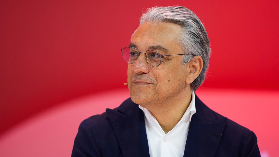 Kering bets on Renault boss Luca de Meo to revive Gucci Kering bets on Renault boss Luca de Meo to revive Gucci