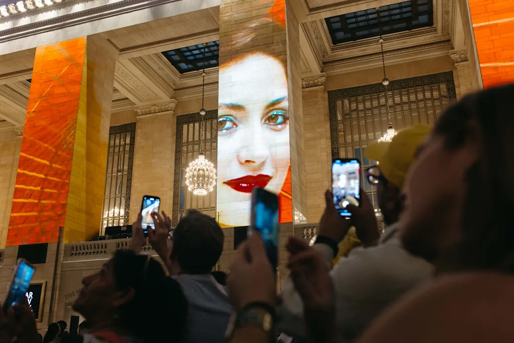 Why Grand Central Station just replaced all of its ads with art