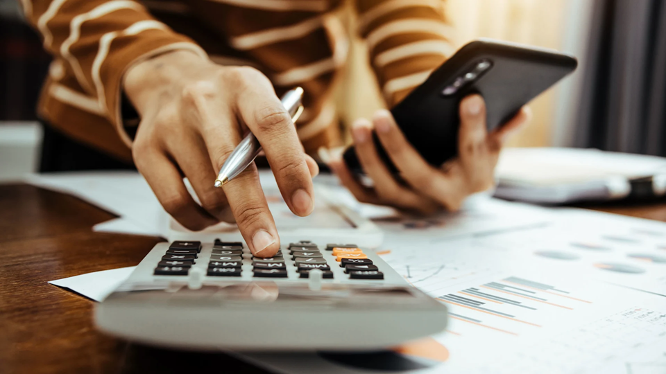 5 key reasons you should hire a financial planner