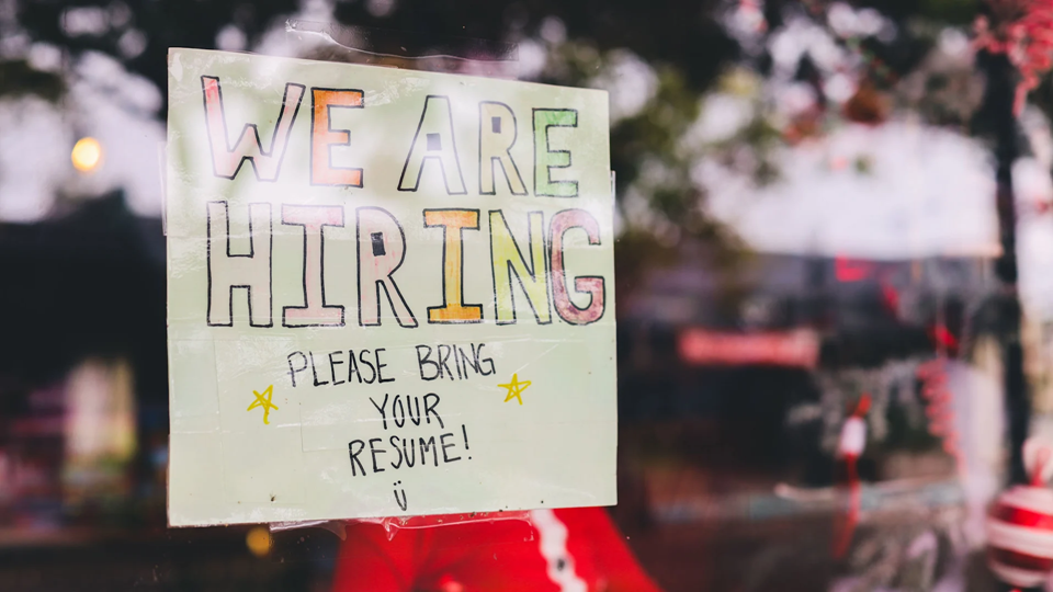 Why small businesses are saying they aren’t planning on hiring many recent grads in 2026 Why small businesses are saying they aren’t planning on hiring many recent grads in 2026