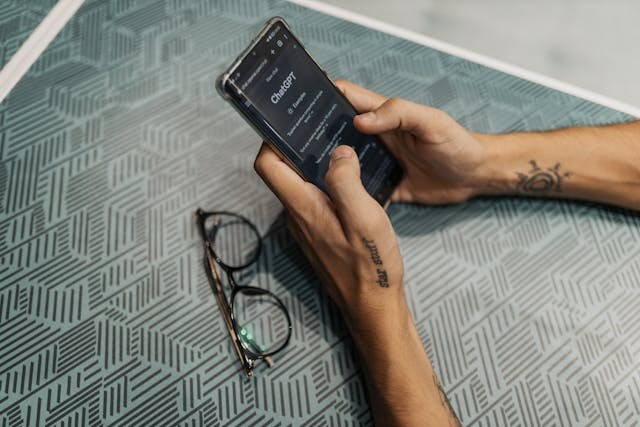 6 Strategies for Visibility in ChatGPT