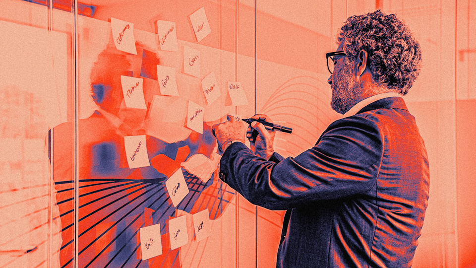 7 leadership moves that matter before you step in front of your team | DeviceDaily.com