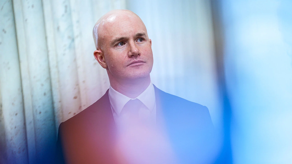 Coinbase layoffs today: Crypto giant cuts hundreds of jobs as CEO says AI is ‘changing how we work’ | DeviceDaily.com Coinbase layoffs today: Crypto giant cuts hundreds of jobs as CEO says AI is ‘changing how we work’ | DeviceDaily.com