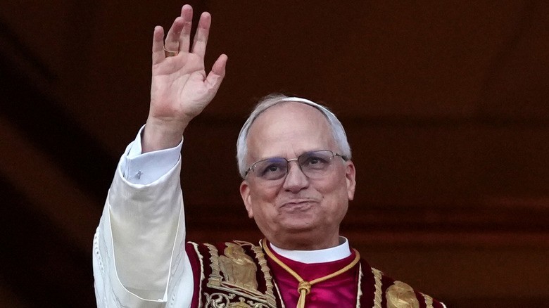 Pope Leo calls for AI to serve humanity and not concentrate power | DeviceDaily.com Pope Leo calls for AI to serve humanity and not concentrate power | DeviceDaily.com