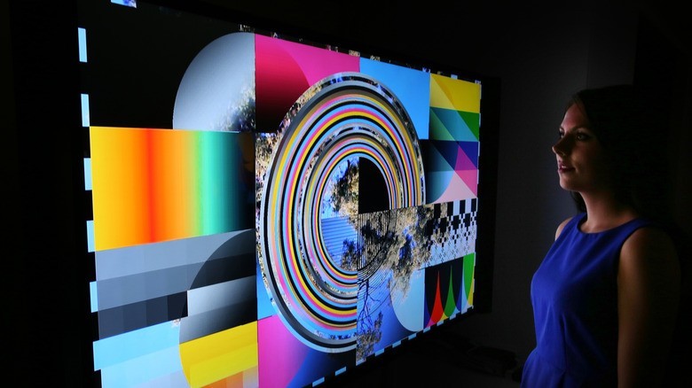 Should you still worry about OLED burn-In in 2026? | DeviceDaily.com Should you still worry about OLED burn-In in 2026? | DeviceDaily.com