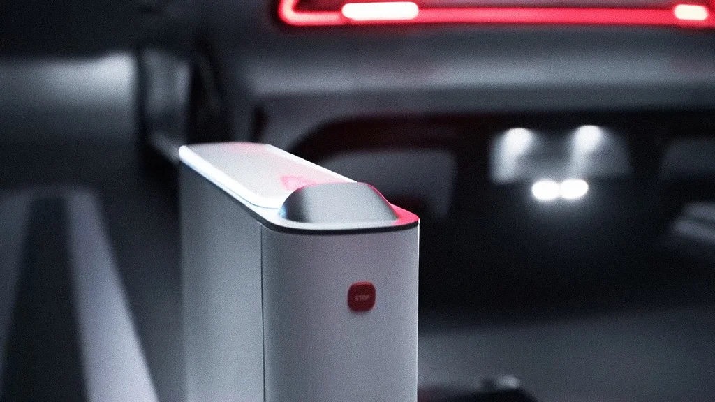 This robotic arm charges your EV so you don’t have to | DeviceDaily.com This robotic arm charges your EV so you don’t have to | DeviceDaily.com