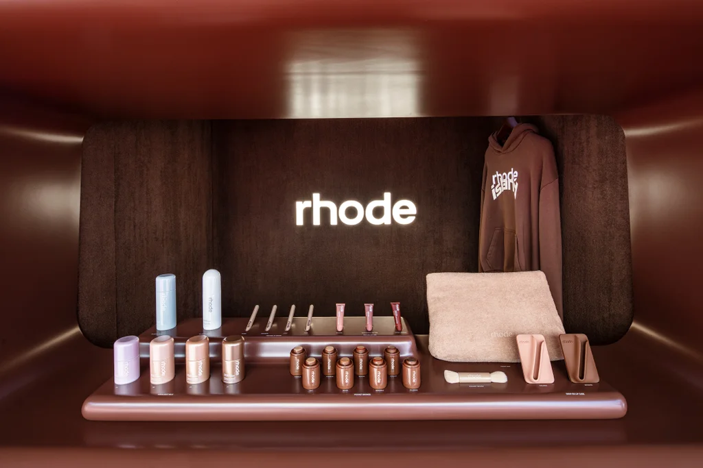 E.l.f. Beauty acquired Rhode for $1 billion a year ago. It’s been a great investment so far | DeviceDaily.com E.l.f. Beauty acquired Rhode for $1 billion a year ago. It’s been a great investment so far | DeviceDaily.com