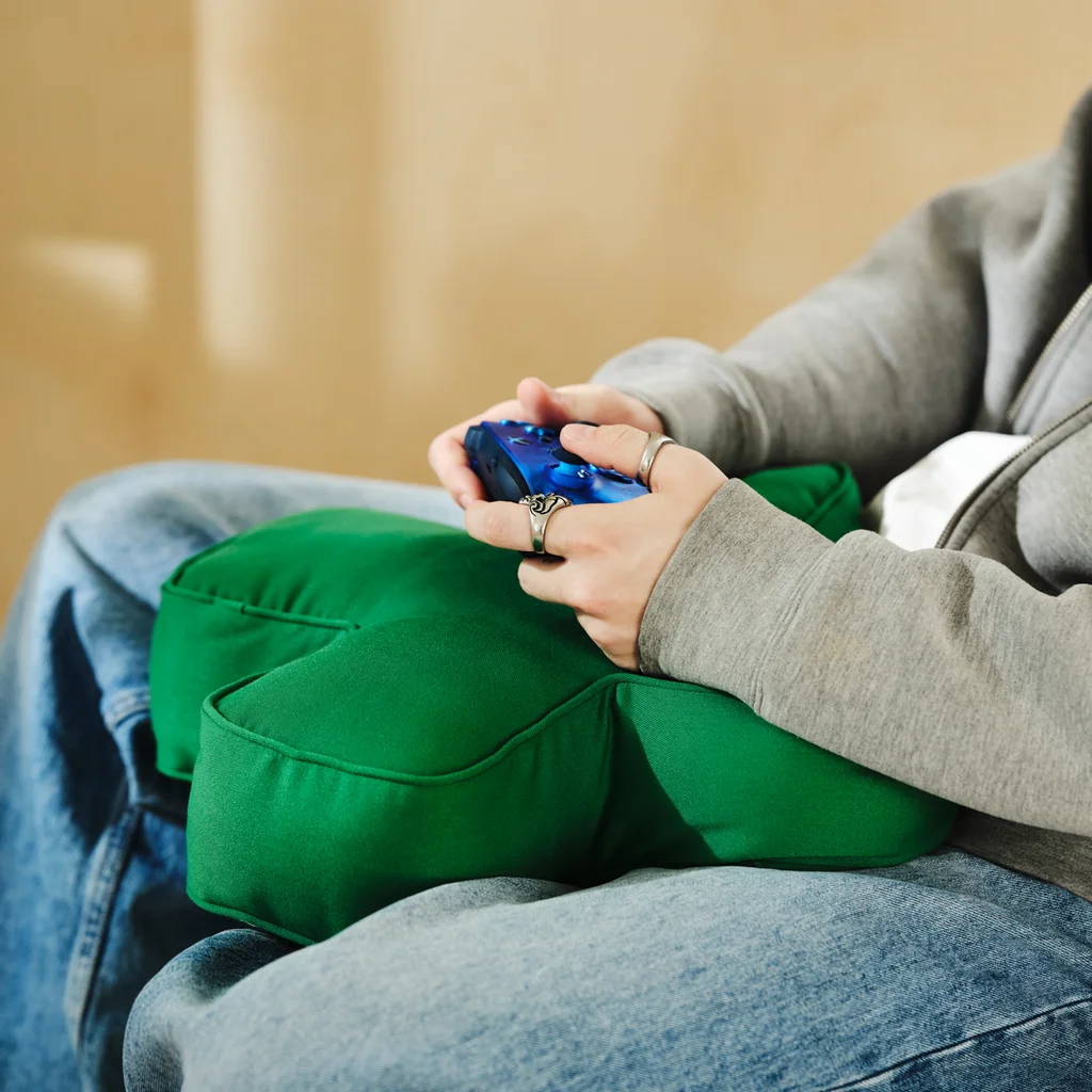 Ikea’s new collab turns Xbox controllers into furniture | DeviceDaily.com